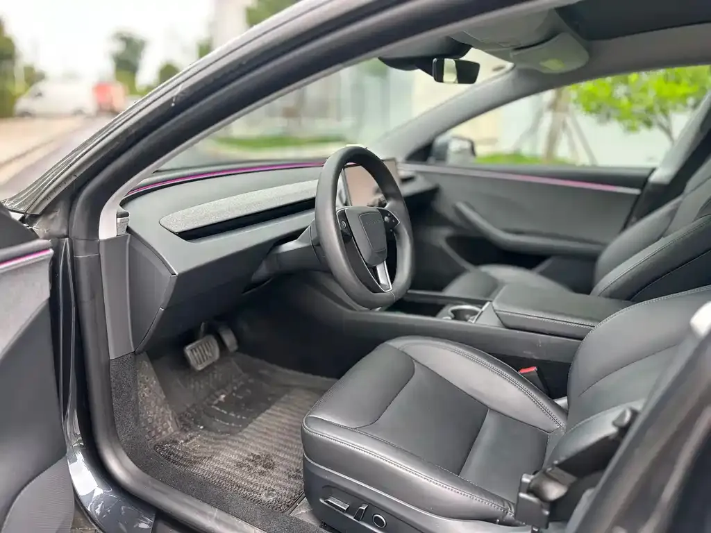 Tesla Model 3 — фото 2