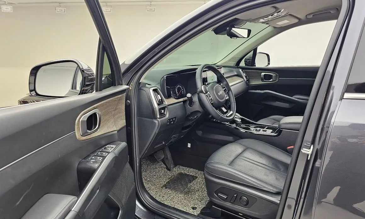 Kia Sorento 2023 из KR, фото 8