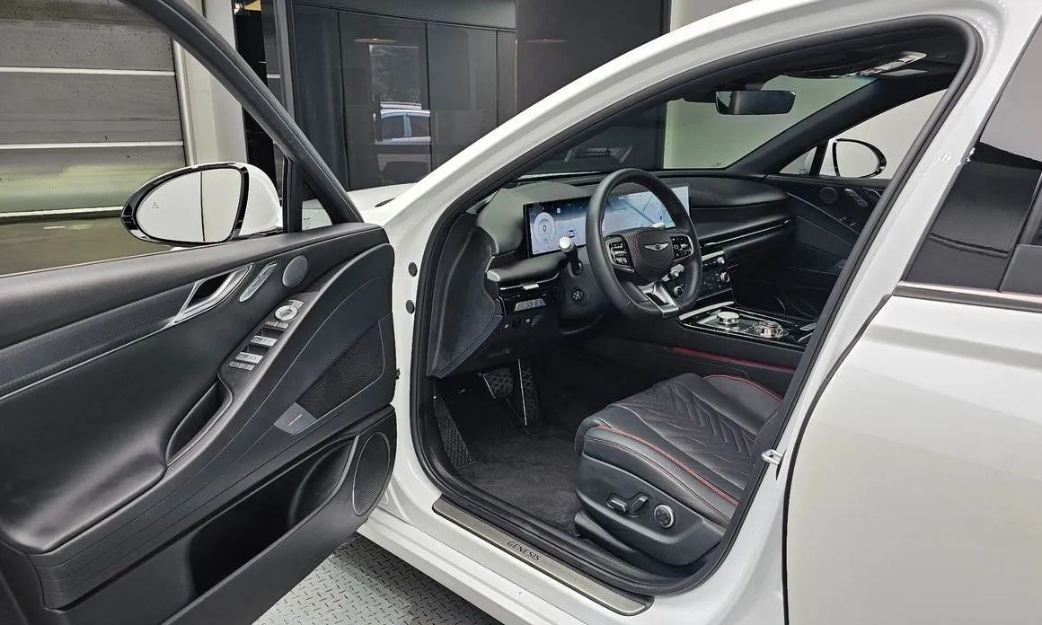 Genesis G80 — фото 10