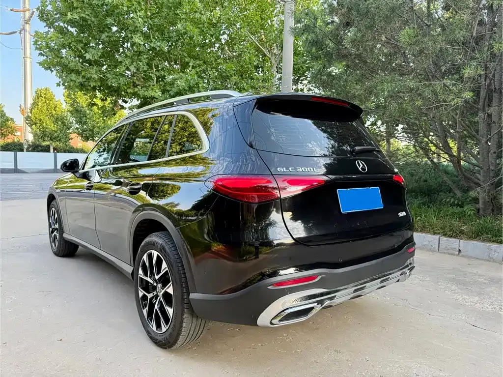 Mercedes-Benz GLC — фото 10