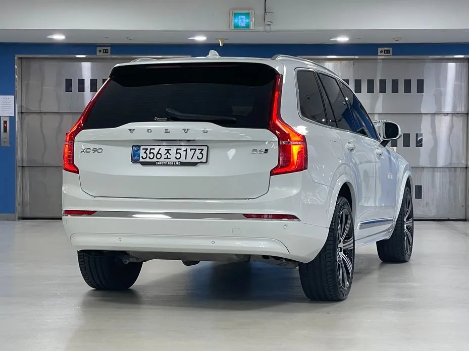 Volvo XC90 — фото 3