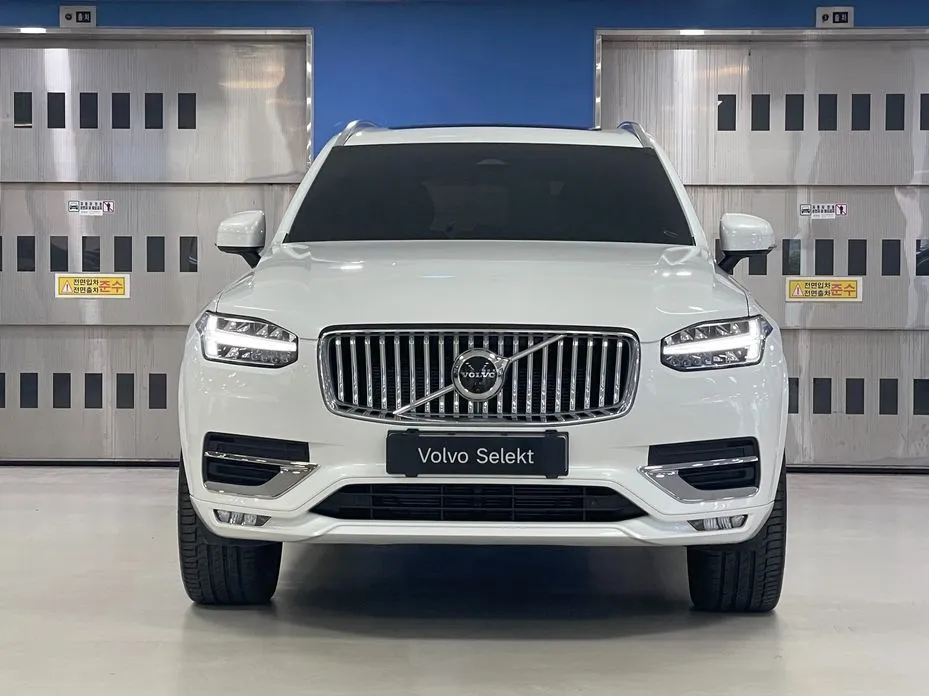 Volvo XC90 — фото 7