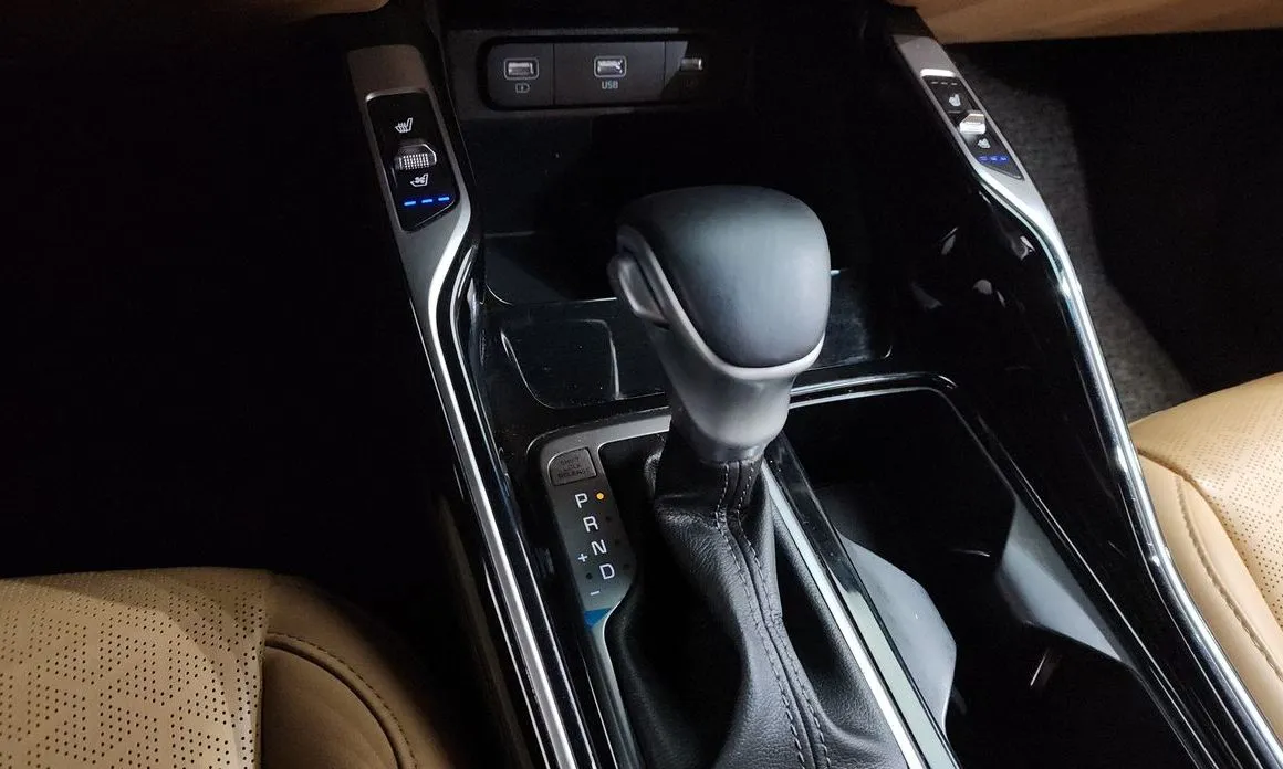 Kia Sorento — фото 5
