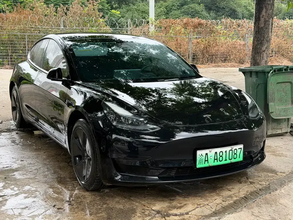 Tesla Model 3 — фото 10