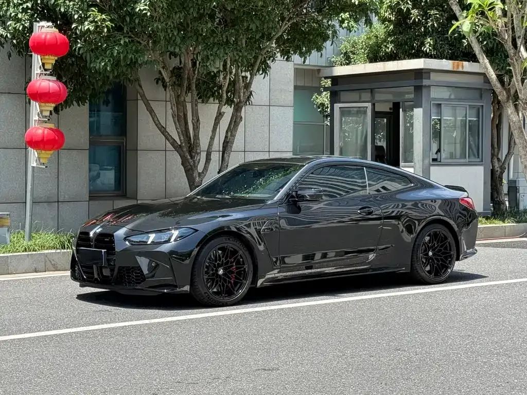 BMW M4 — фото 10
