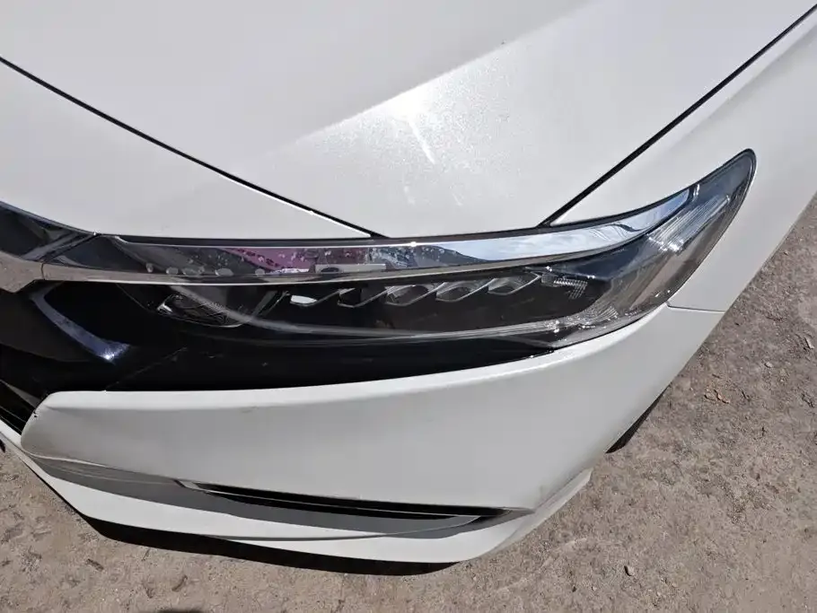 Honda Accord — фото 9