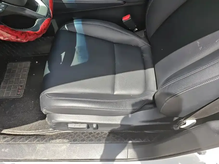 Honda Accord — фото 10