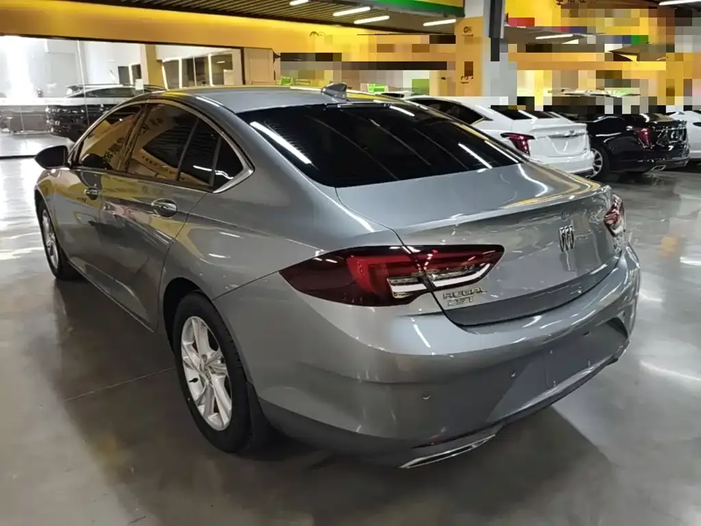 Buick Regal — фото 7