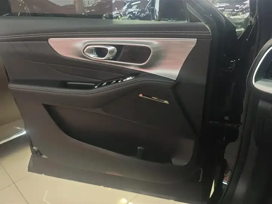 GAC Motor Trumpchi GS8 — фото 3