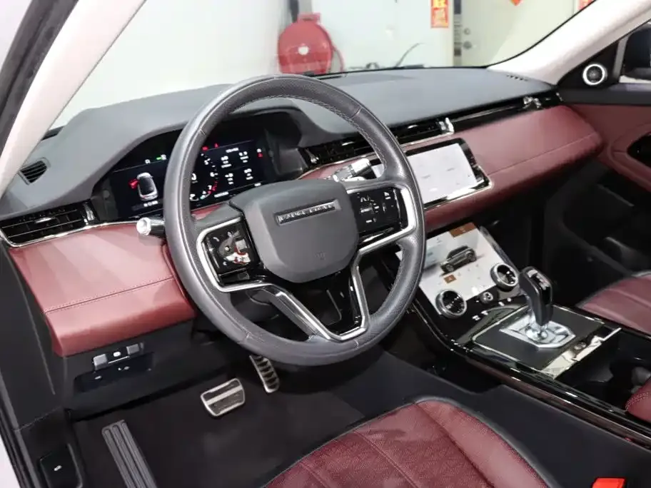 Land Rover Evoque — фото 10