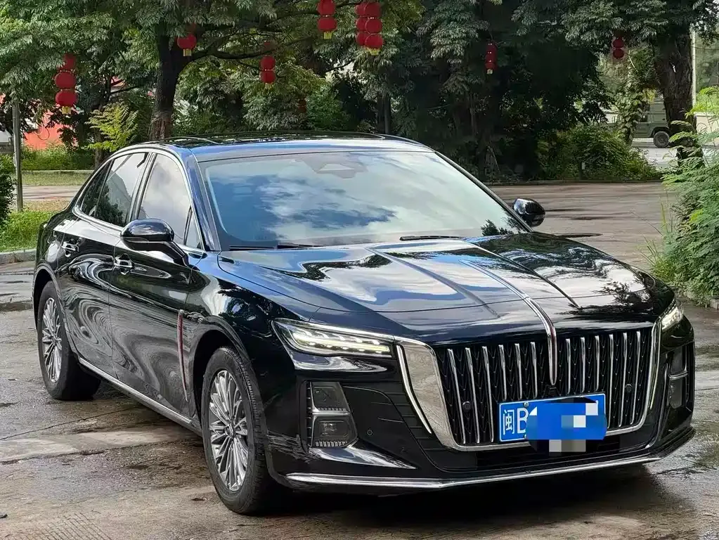 Hongqi H5 — фото 6