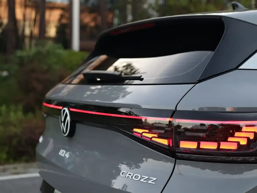 Volkswagen ID.4 Crozz — фото 3