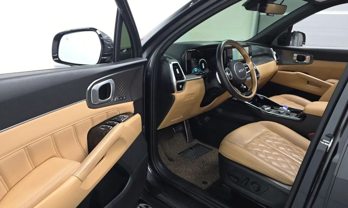Kia Sorento — фото 7