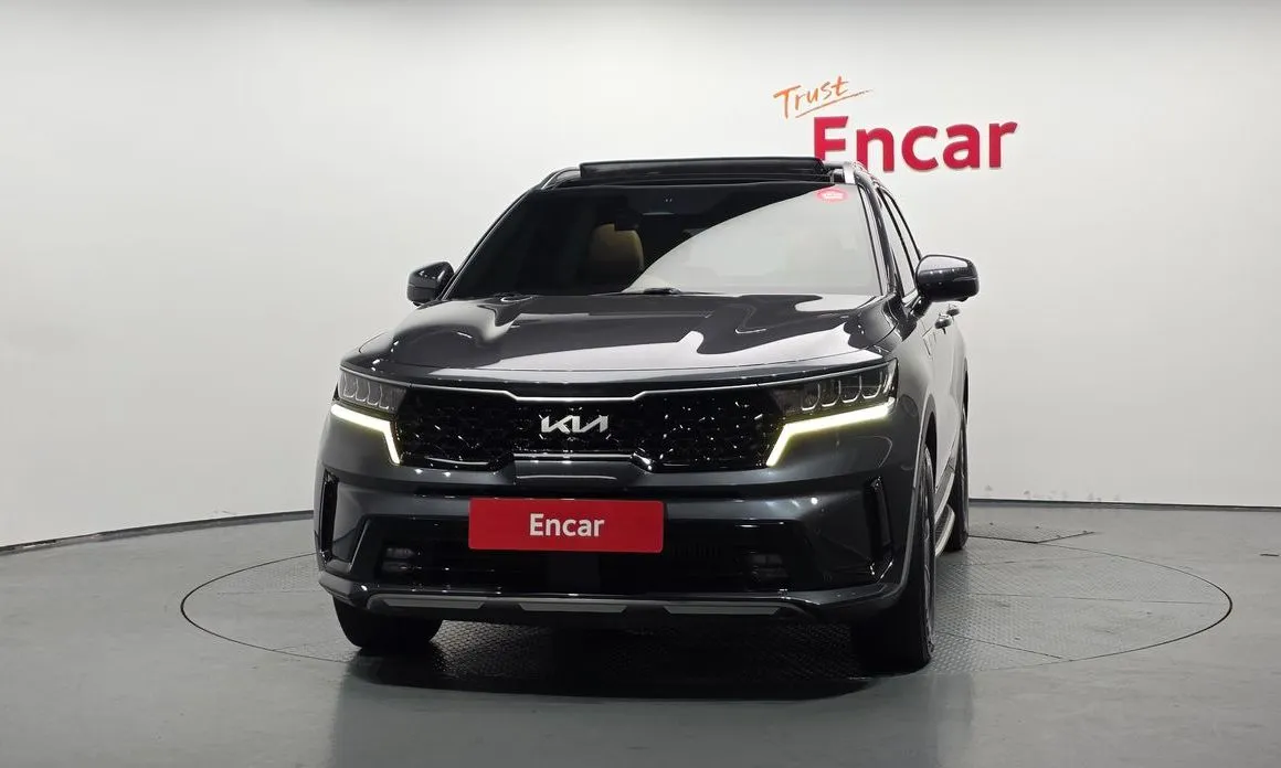 Kia Sorento — фото 5