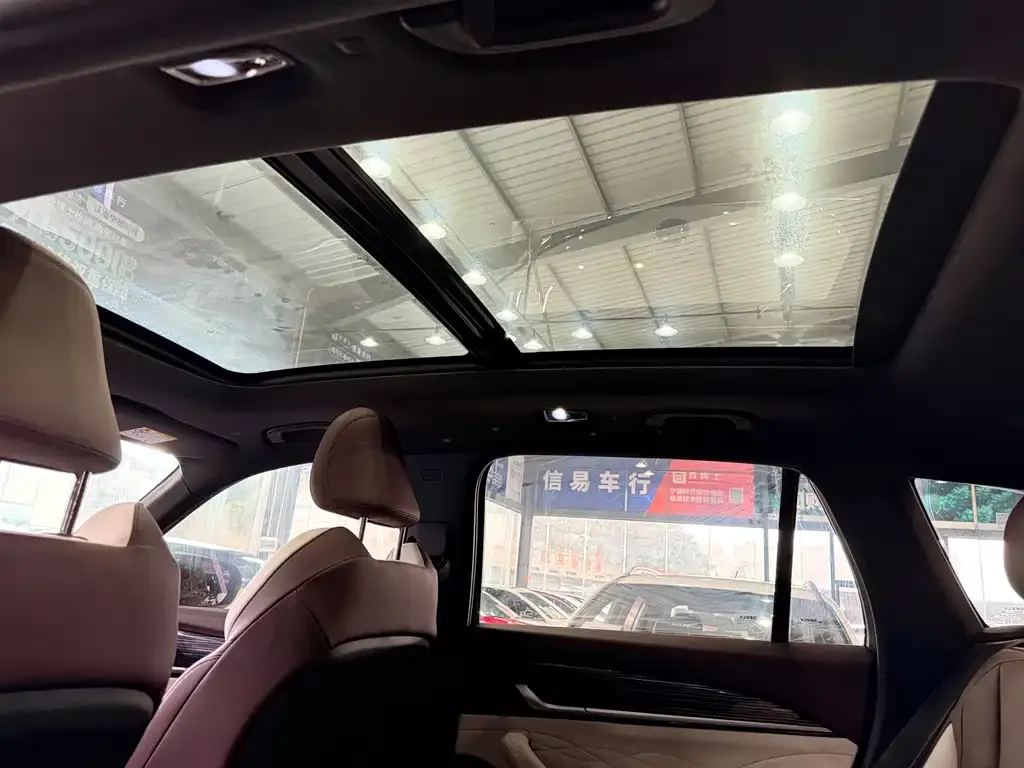 Geely Xingyue L — фото 10