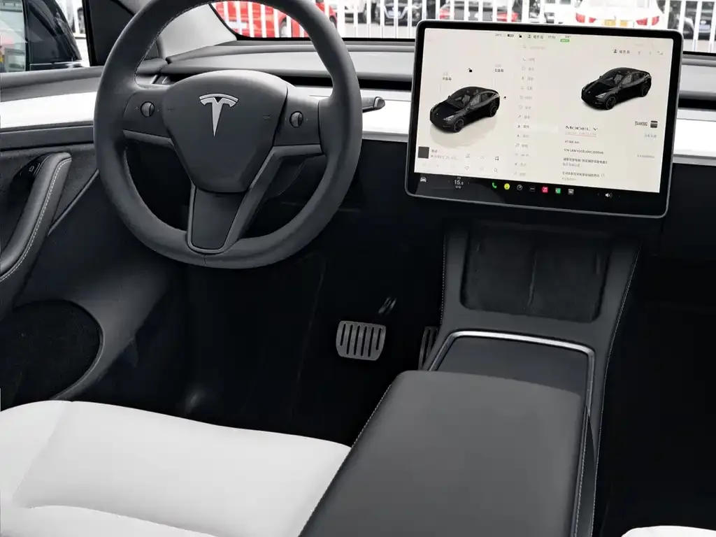 Tesla Model Y — фото 2