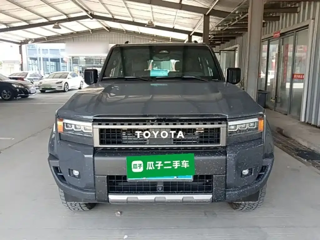 Toyota Prado 2024 из CN, фото 10
