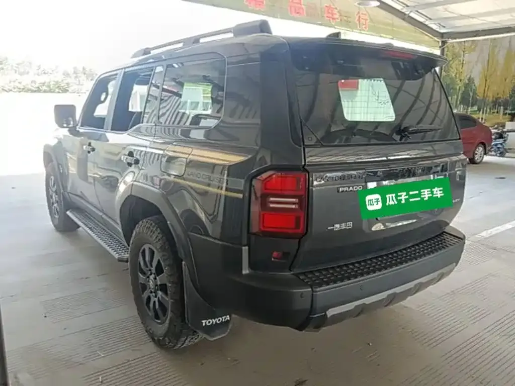 Toyota Prado 2024 из CN, фото 9