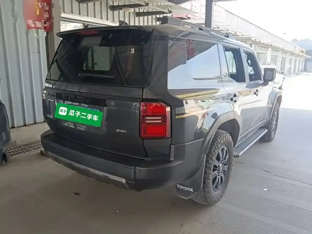 Toyota Prado 2024 из CN, фото 5