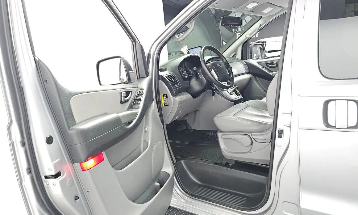Hyundai Starex 2021 из KR, фото 5