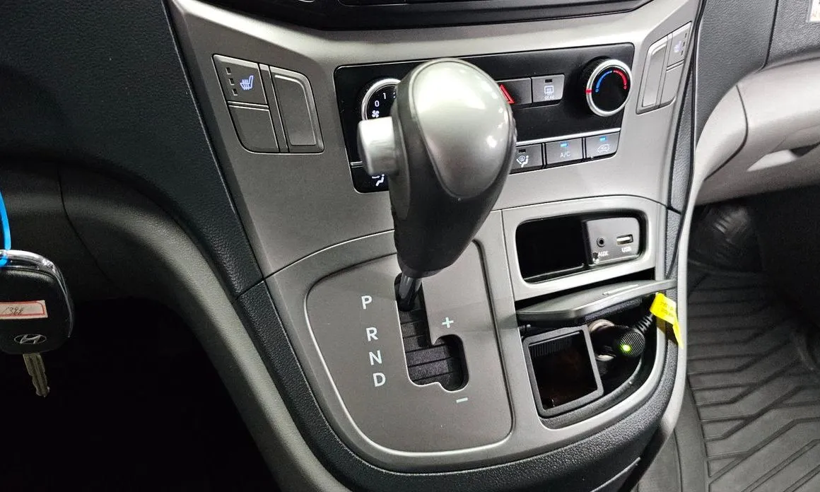 Hyundai Starex 2021 из KR, фото 10