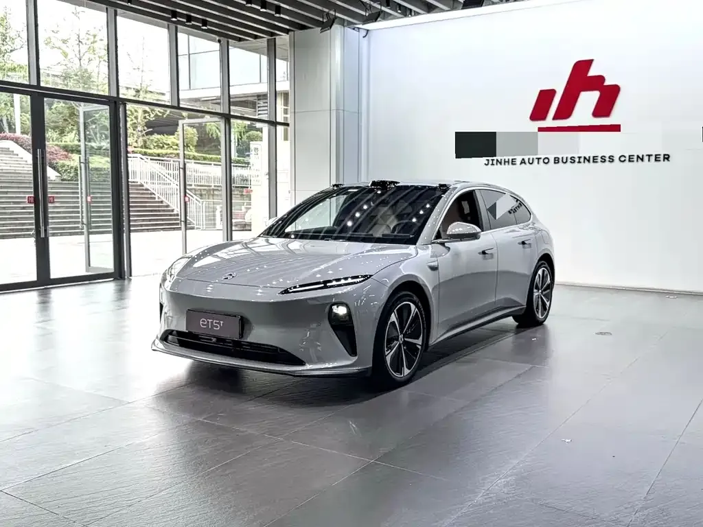 NIO ET5T