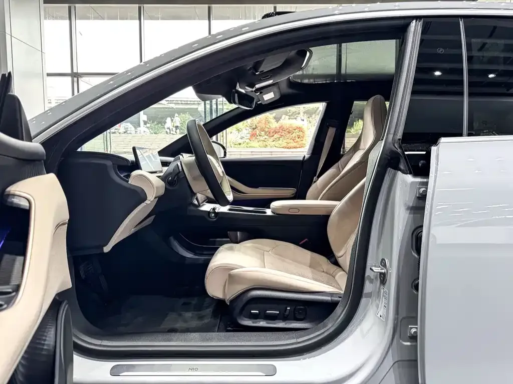 NIO ET5T 2024 из CN, фото 5