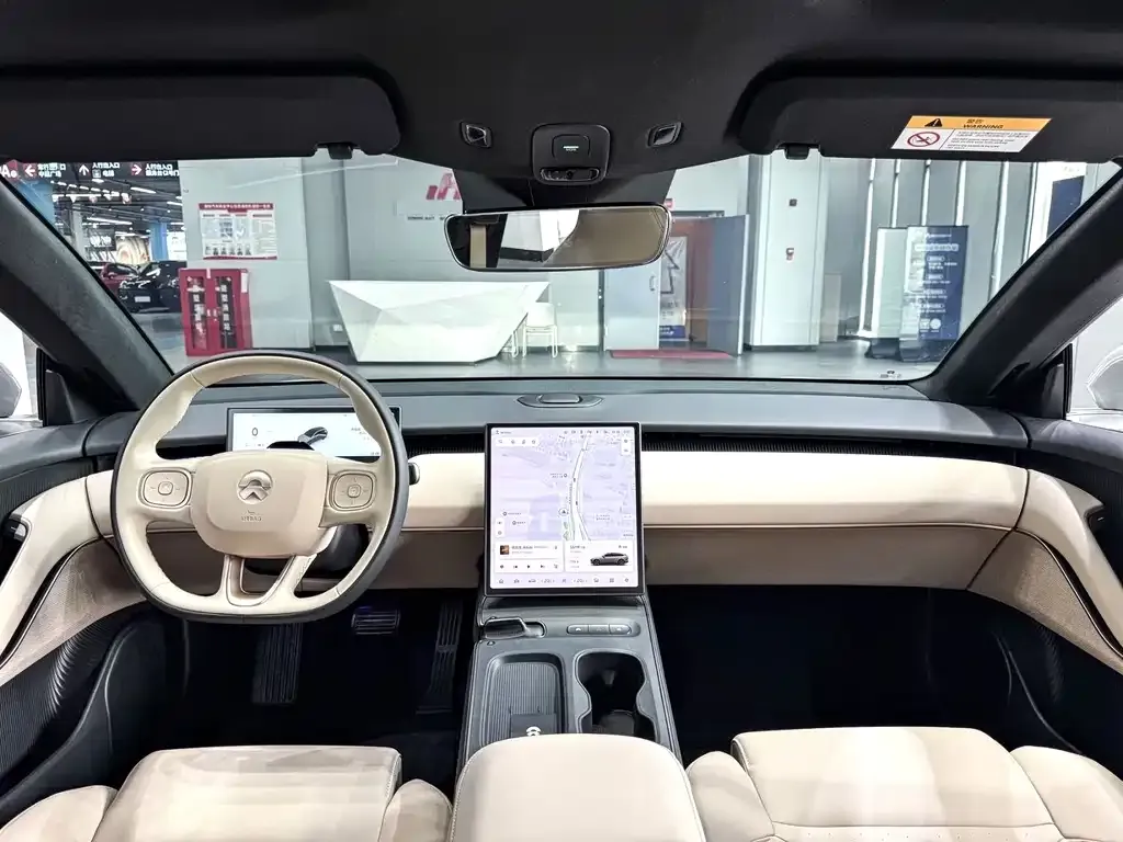 NIO ET5T 2024 из CN, фото 8