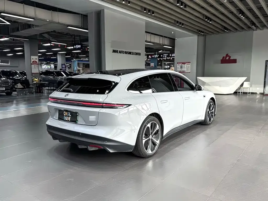 NIO ET5T 2024 из CN, фото 4