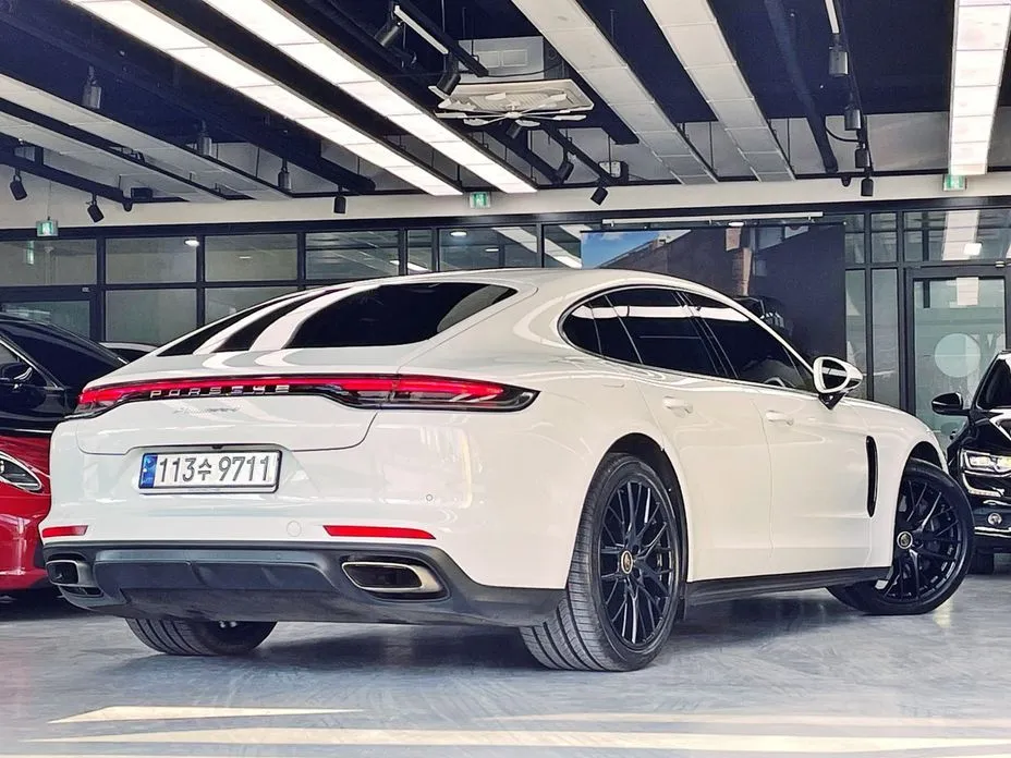 Porsche Panamera — фото 9