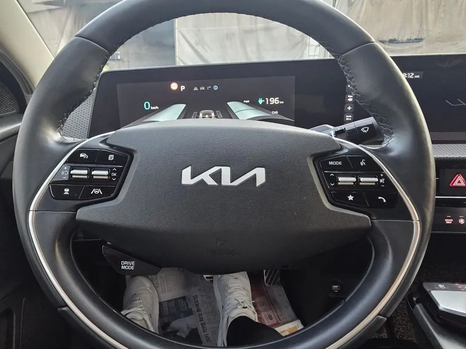 Kia EV6 — фото 4