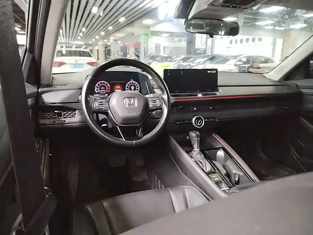 Honda Accord 2024 из CN, фото 2