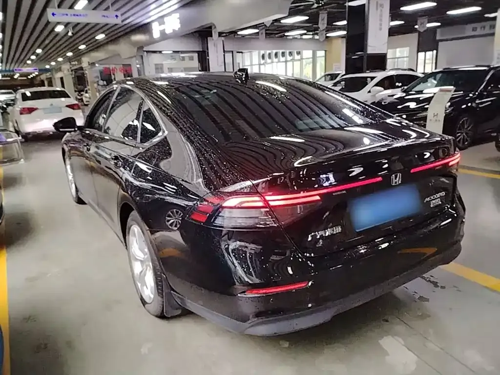 Honda Accord 2024 из CN, фото 9
