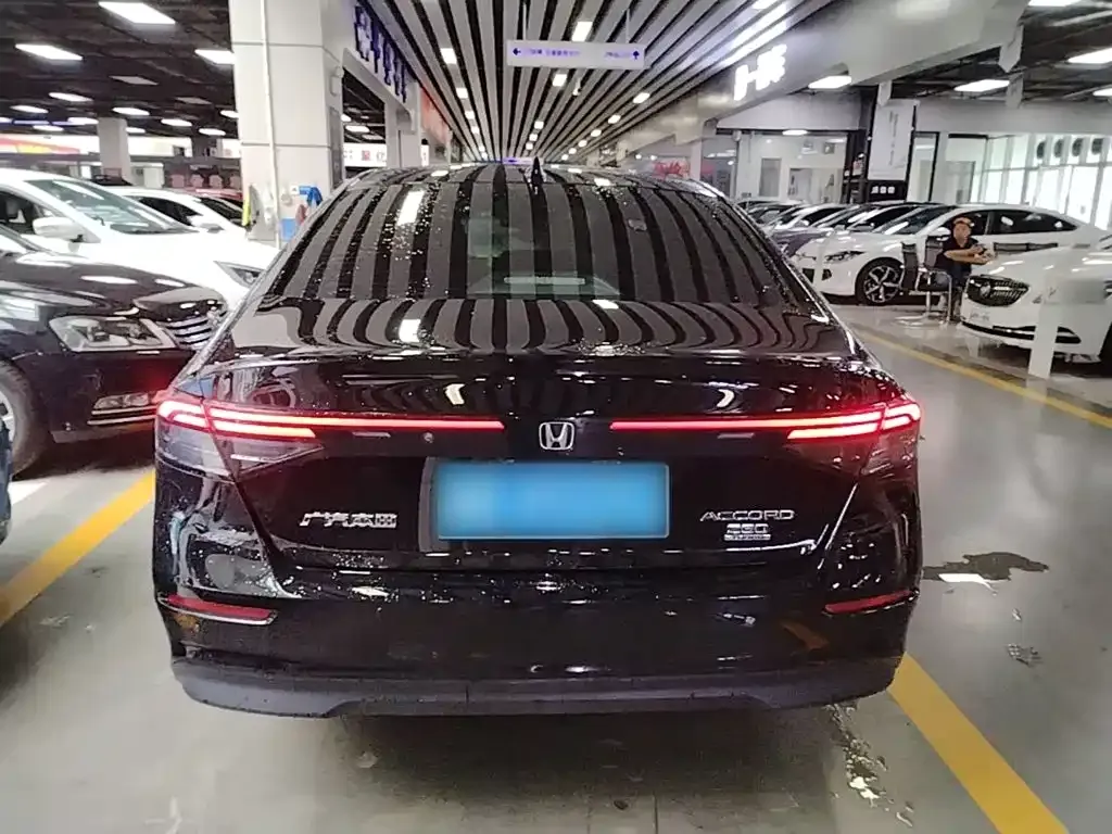 Honda Accord 2024 из CN, фото 3