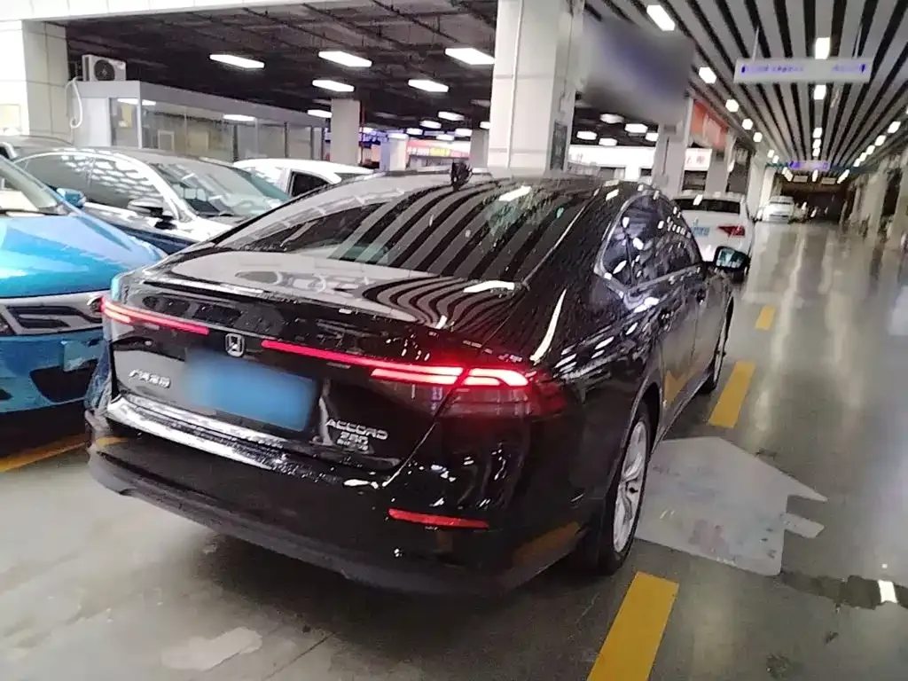 Honda Accord 2024 из CN, фото 10