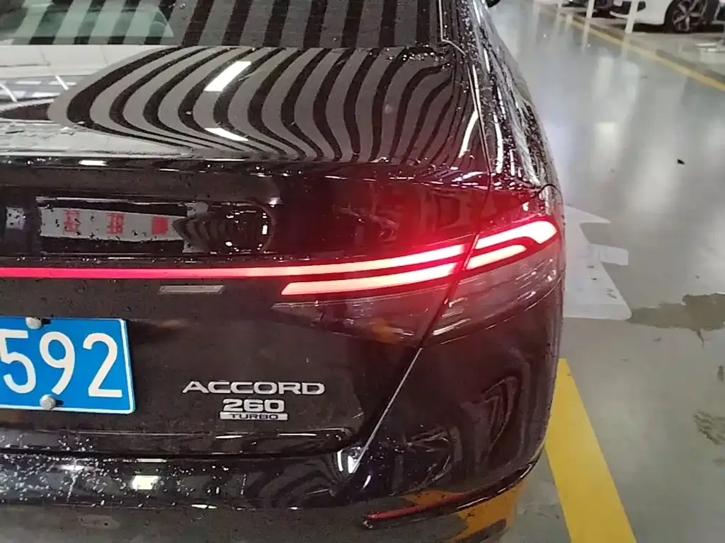 Honda Accord 2024 из CN, фото 4