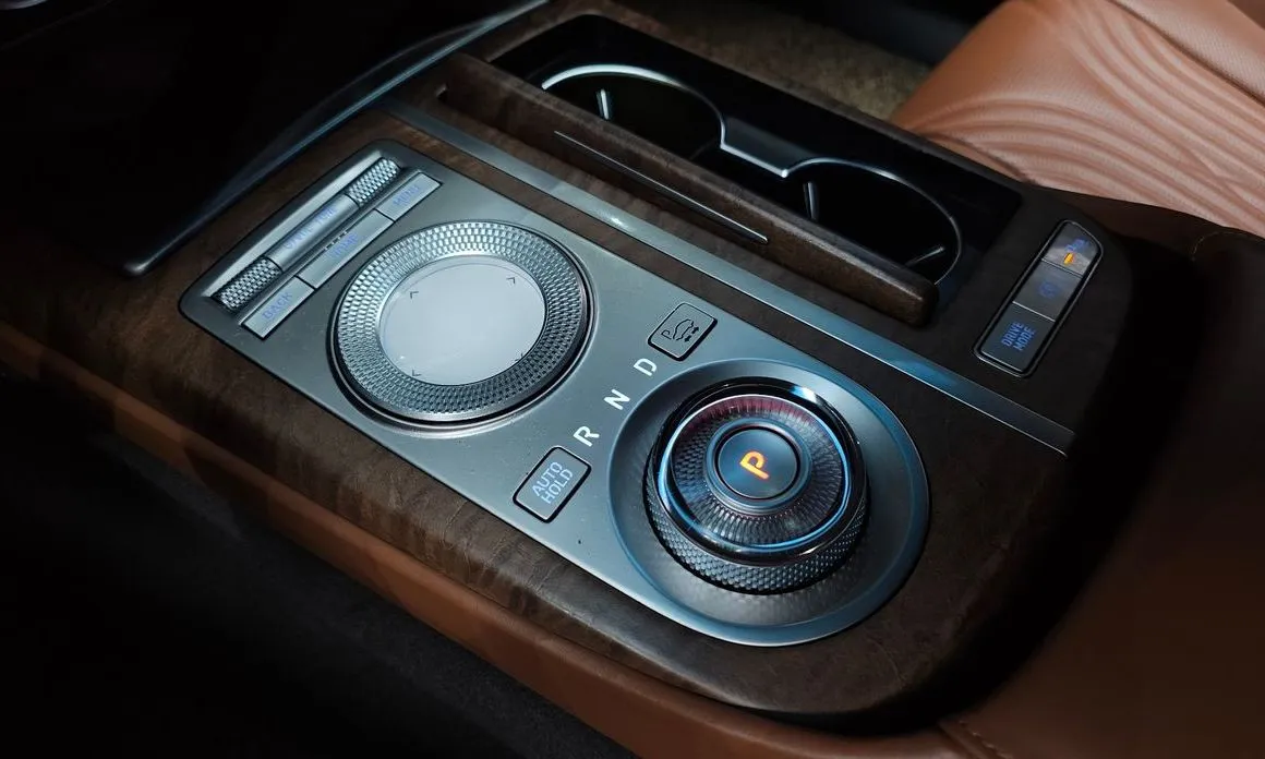 Genesis G80 — фото 10