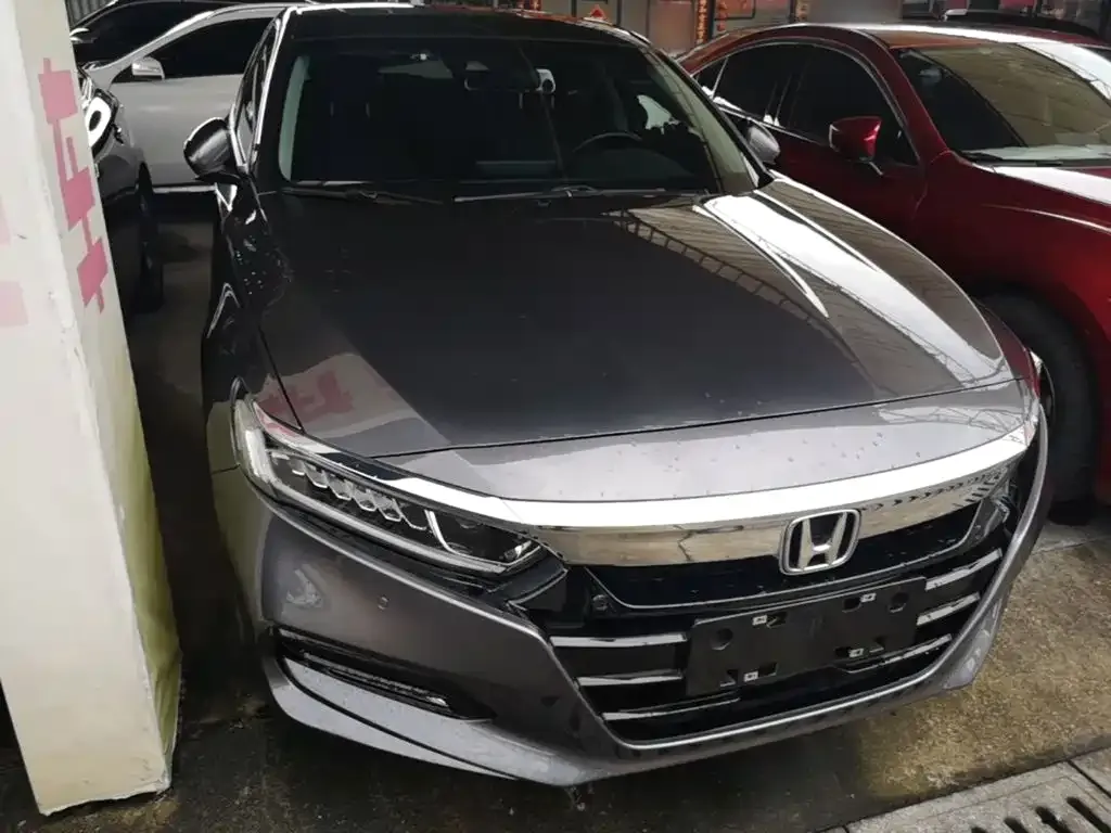 Honda Accord — фото 5