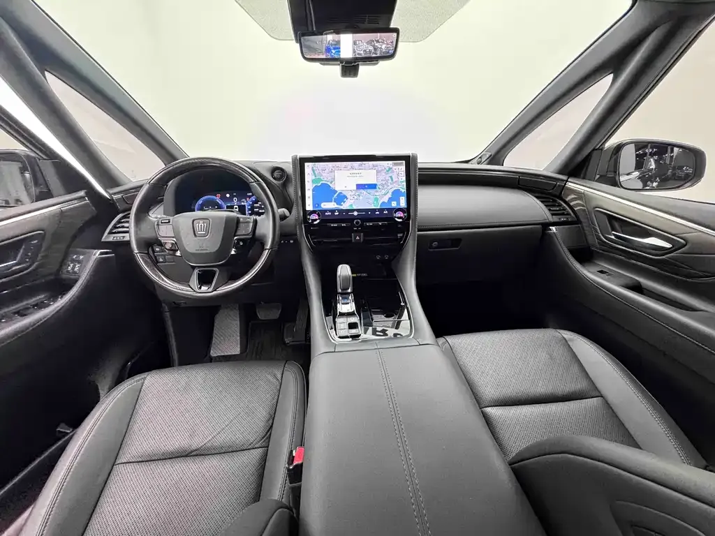Toyota Vellfire — фото 10