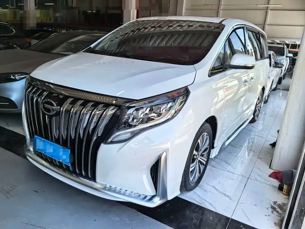 GAC Motor Trumpchi M8 — фото 1