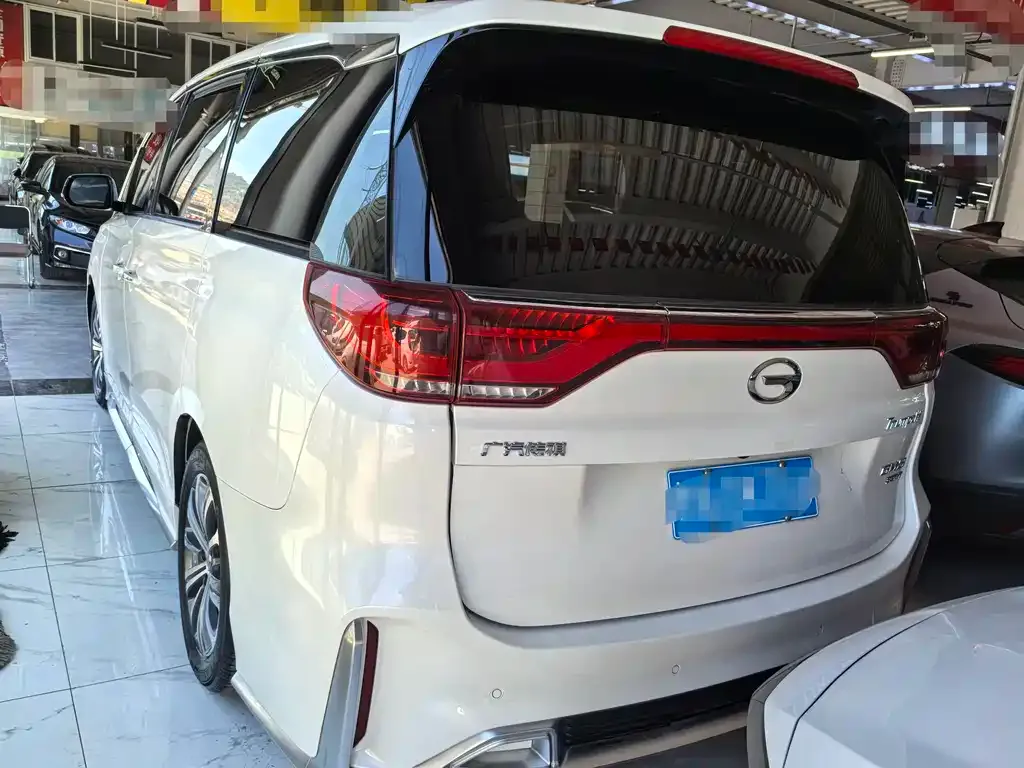 GAC Motor Trumpchi M8 — фото 10