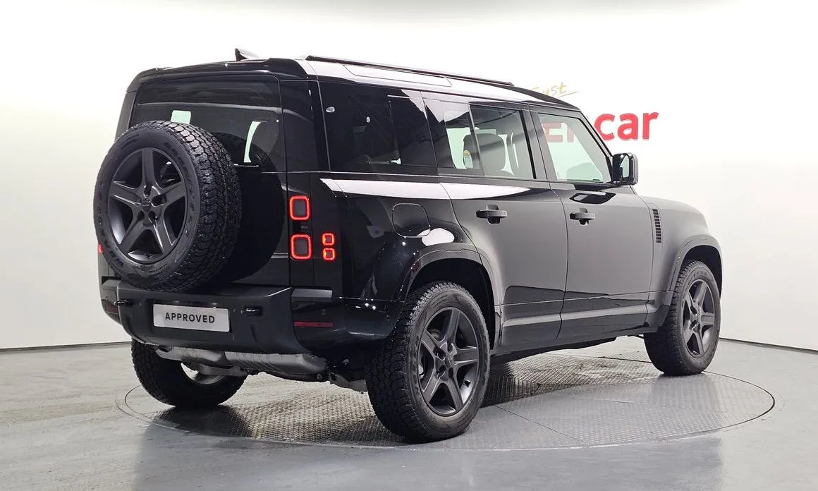 Land Rover Defender — фото 7