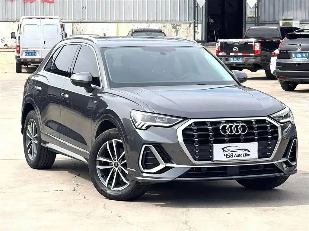 Audi Q3 — фото 7