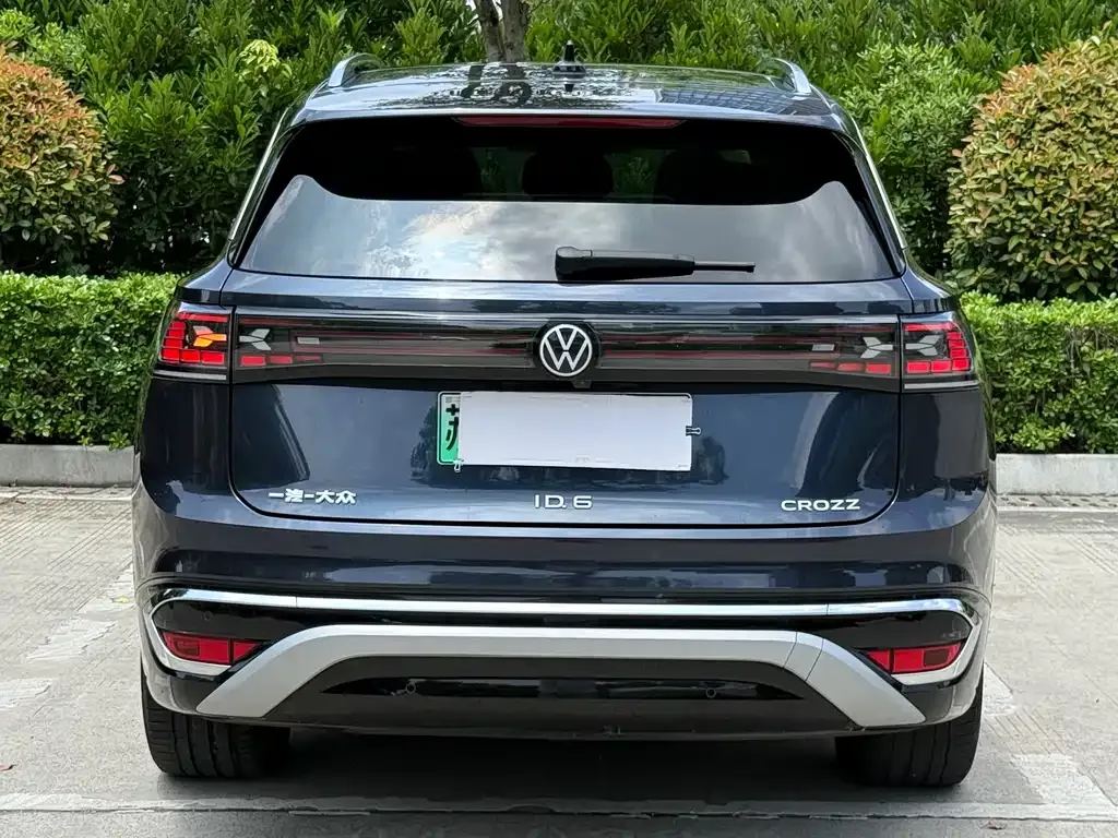 Volkswagen ID.6 Crozz 2023 из CN, фото 10