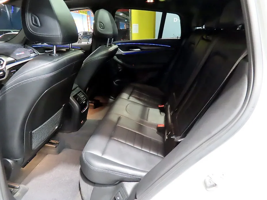 BMW X4 2023 из KR, фото 8