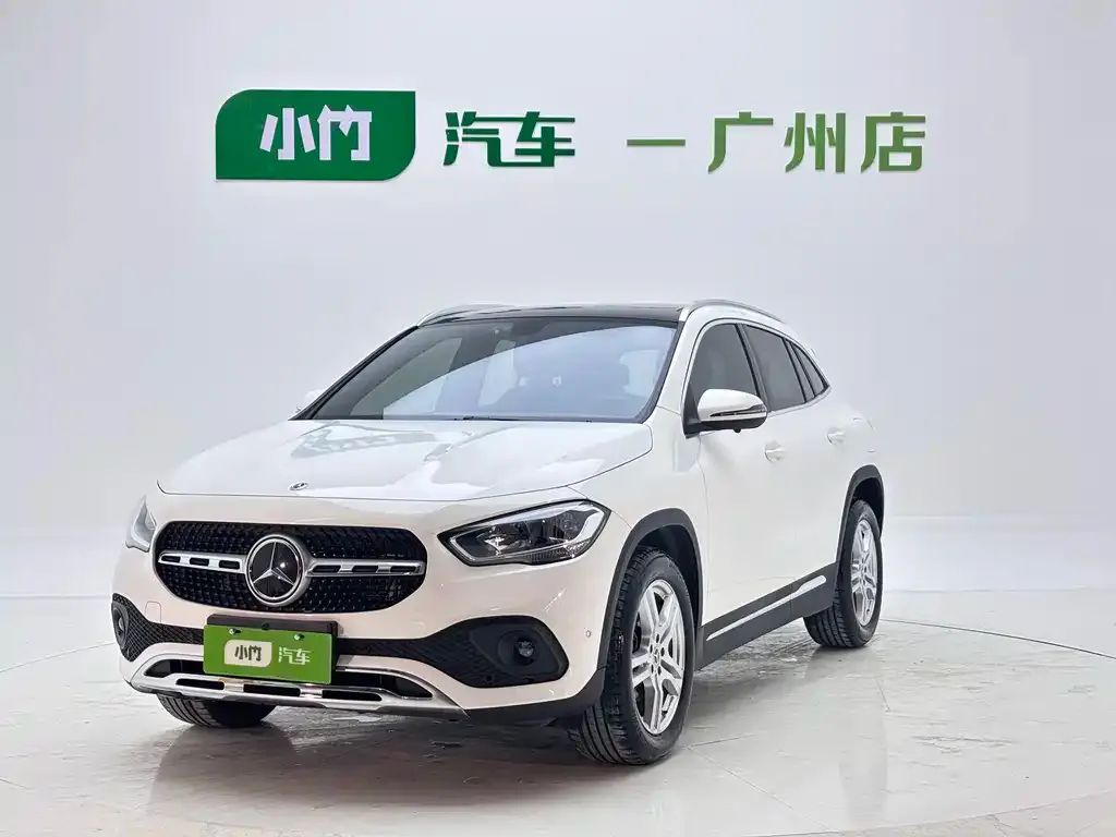 Mercedes-Benz GLA — фото 1