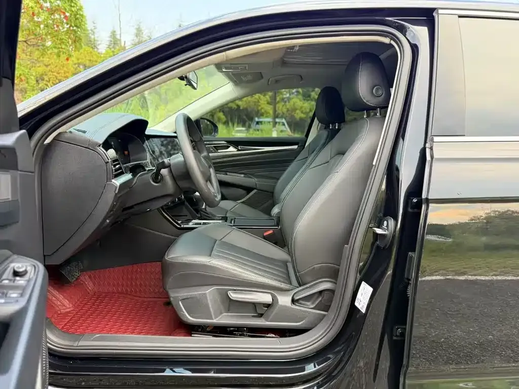 Volkswagen Passat — фото 4