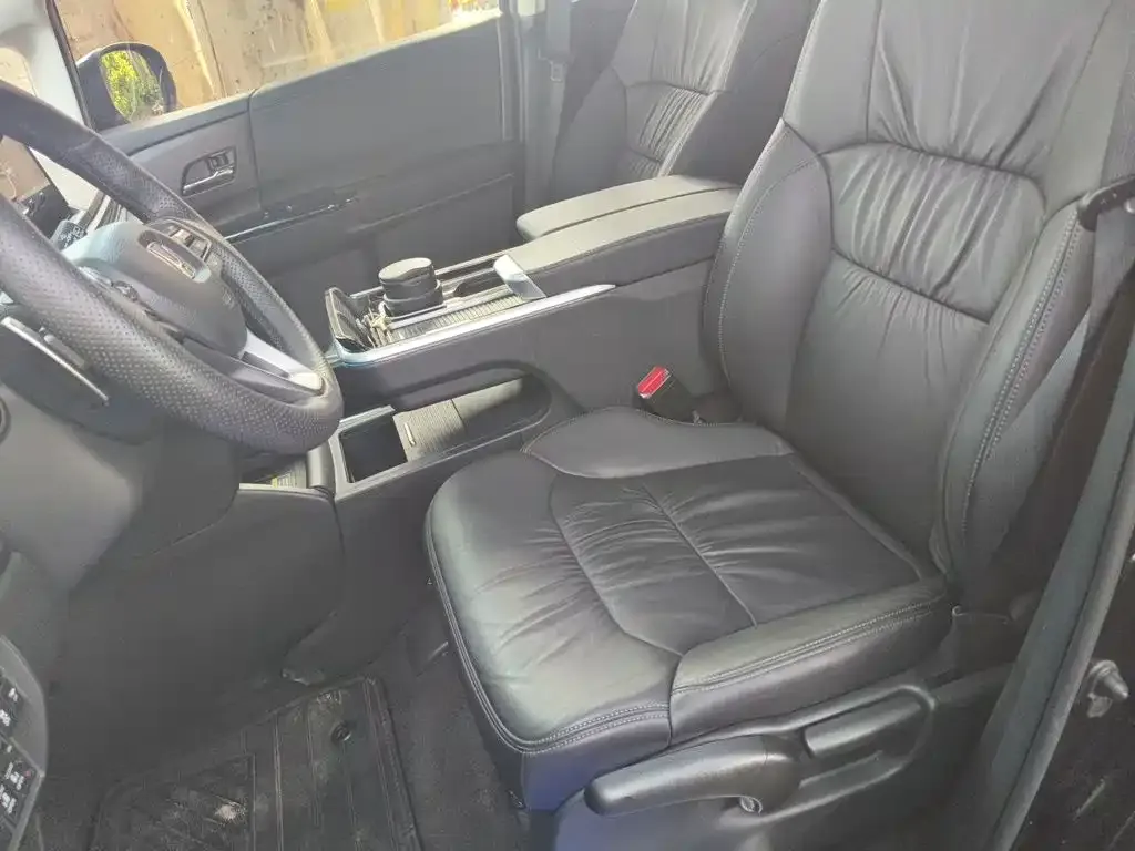 Honda Odyssey 2024 из CN, фото 9