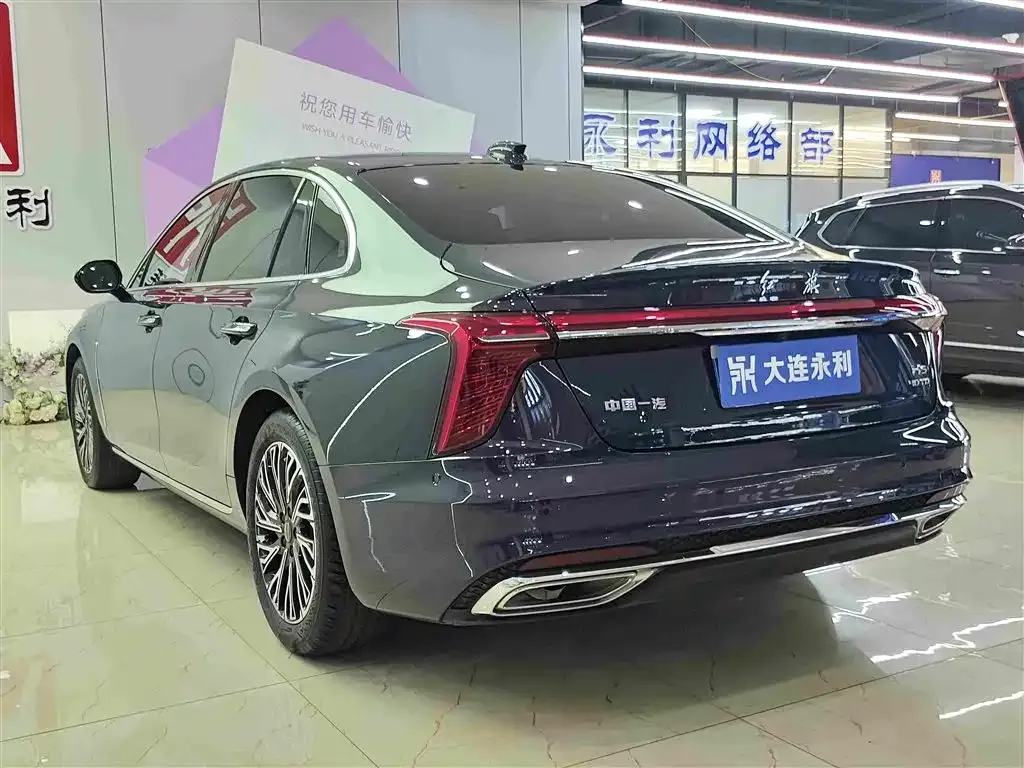 Hongqi H5 — фото 4