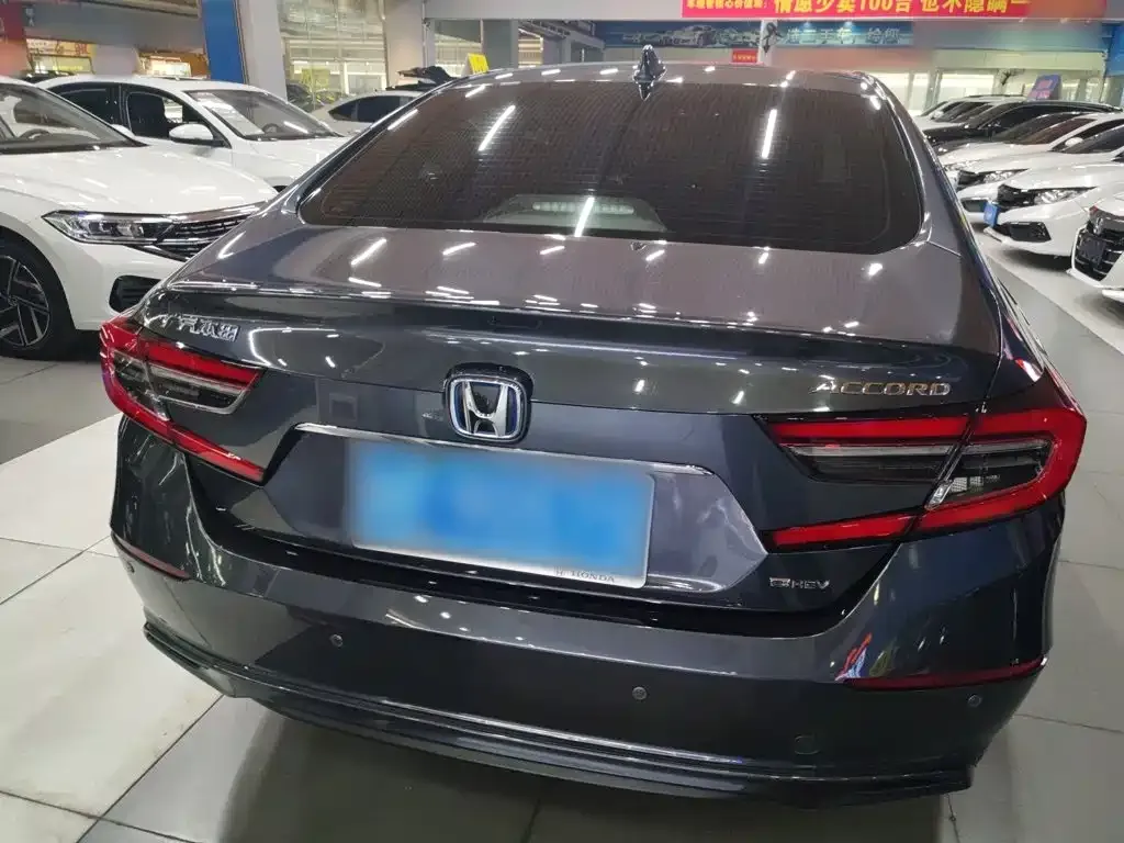 Honda Accord — фото 4